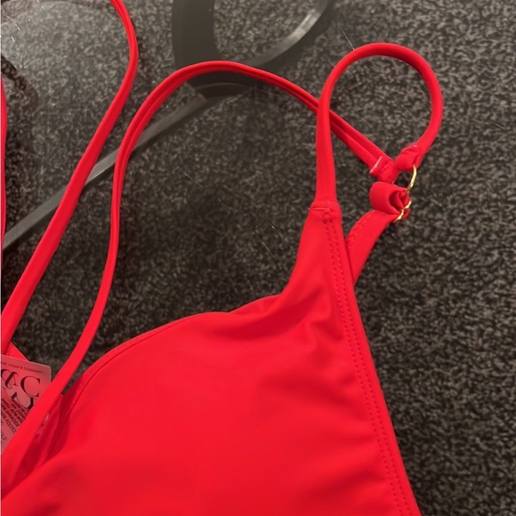 Sexy Cutout Swimsuit - Picture 3 of 6